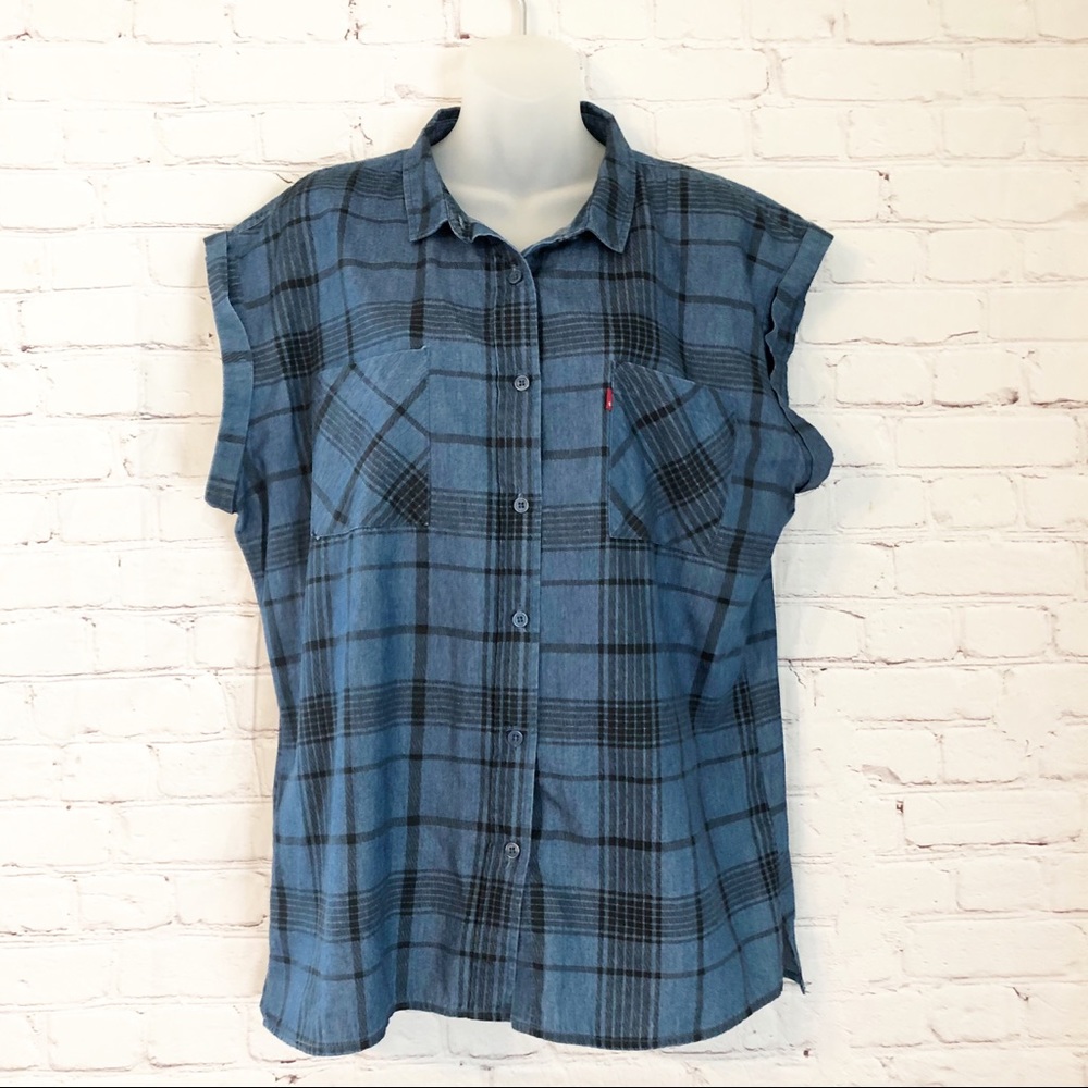 Levi’s Sleeveless Plaid Top XL